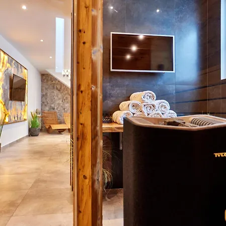 Appartement Private & Garden Alpi Mit Sauna Und Whirlpool