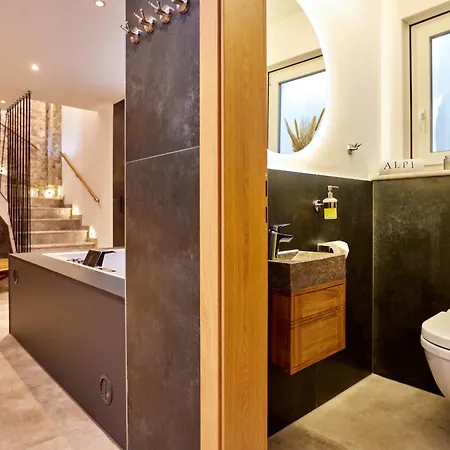 Appartement Private & Garden Alpi Mit Sauna Und Whirlpool *