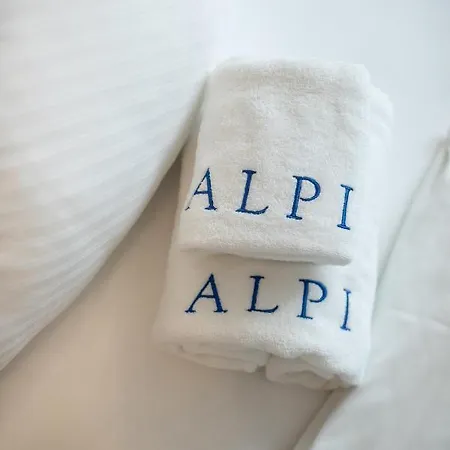 Private Spa&garden Alpi Apartment *