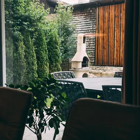 Διαμέρισμα Private & Garden Alpi