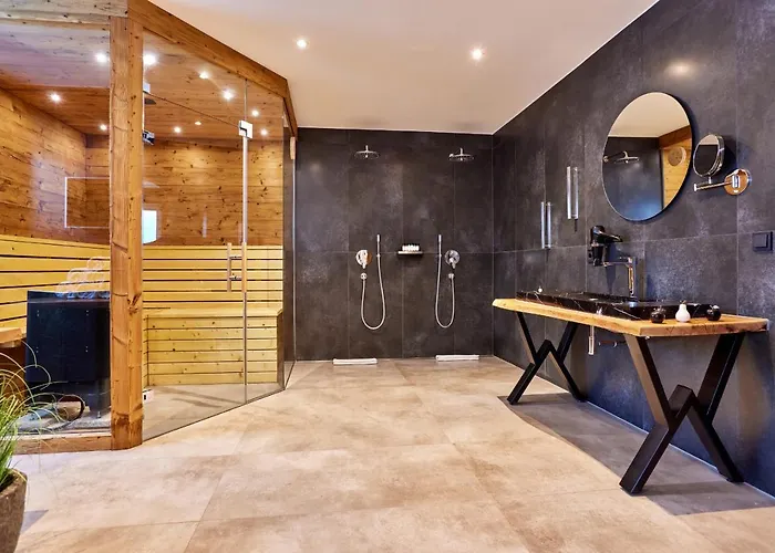 Private & Garden Alpi Mit Sauna Und Whirlpool 公寓 加爾米施-帕滕基興